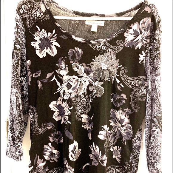 Coldwater Creek Tops - Coldwater Creek Black & White Floral Top.